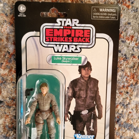 New Kenner Star Wars Luke Skywalker (Bespin) 3.75" Action Figure VC04 - Picture 10 of 11
